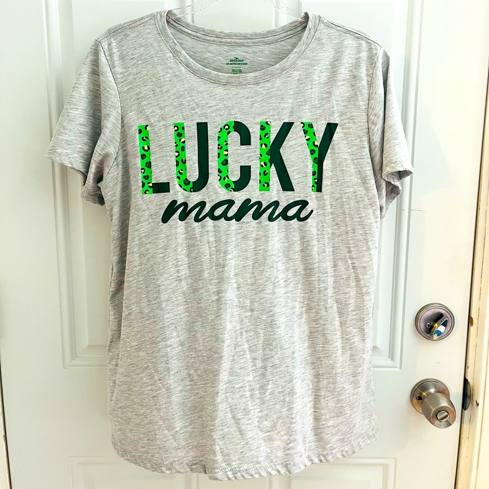 lucky mama st. patricks day grey green and leopard print tee size large